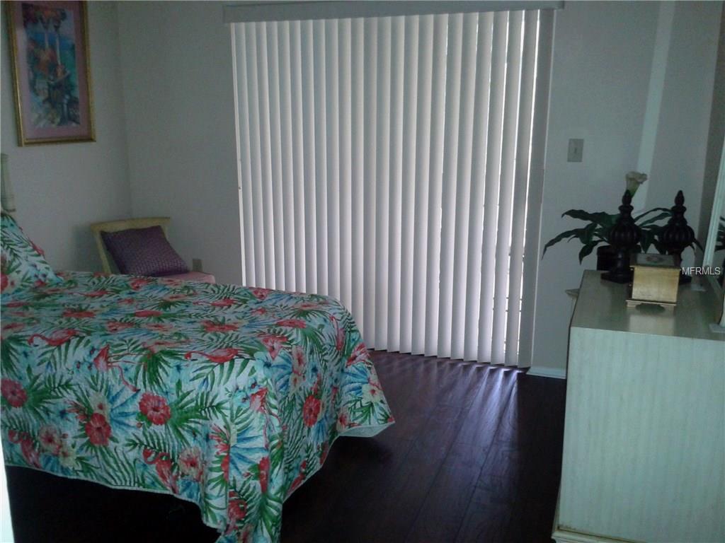 6425 REMUS DRIVE, NEW PORT RICHEY, Florida 34653, 2 Bedrooms Bedrooms, 6 Rooms Rooms,2 BathroomsBathrooms,Residential,For sale,REMUS,W7635582