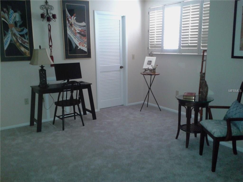 6425 REMUS DRIVE, NEW PORT RICHEY, Florida 34653, 2 Bedrooms Bedrooms, 6 Rooms Rooms,2 BathroomsBathrooms,Residential,For sale,REMUS,W7635582