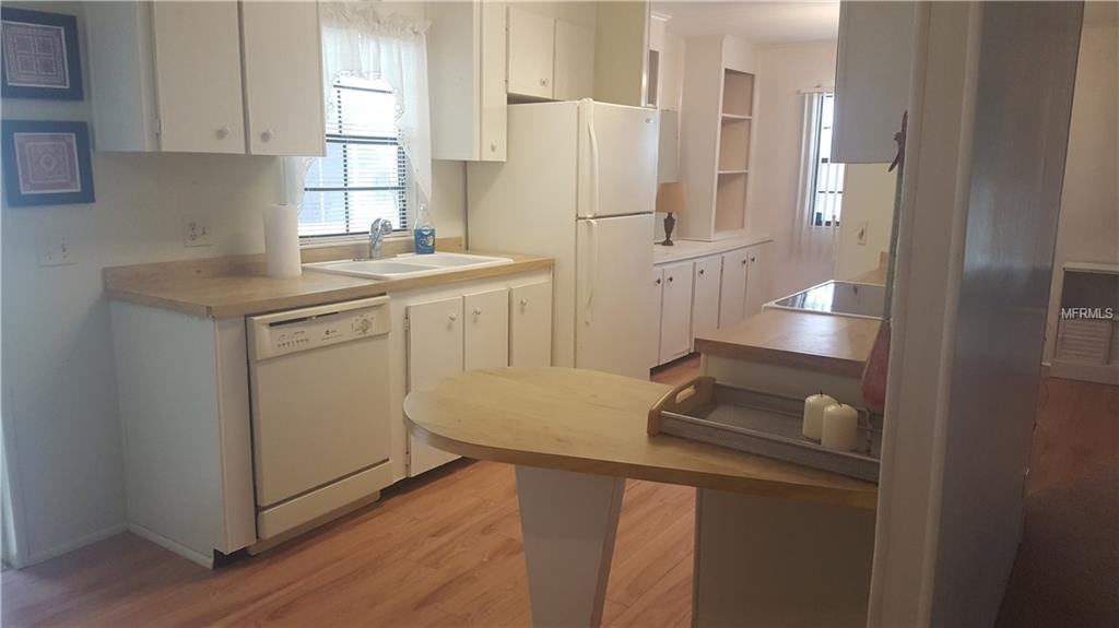 6710 36TH AVENUE E, PALMETTO, Florida 34221, 2 Bedrooms Bedrooms, 5 Rooms Rooms,2 BathroomsBathrooms,Residential,For sale,36TH,A4205638