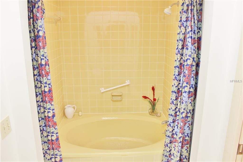 2002 CORDOVA GREEN, SEMINOLE, Florida 33777, 2 Bedrooms Bedrooms, 6 Rooms Rooms,2 BathroomsBathrooms,Residential,For sale,CORDOVA,U7830636