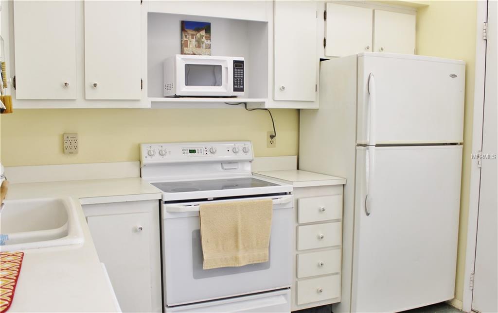 2002 CORDOVA GREEN, SEMINOLE, Florida 33777, 2 Bedrooms Bedrooms, 6 Rooms Rooms,2 BathroomsBathrooms,Residential,For sale,CORDOVA,U7830636