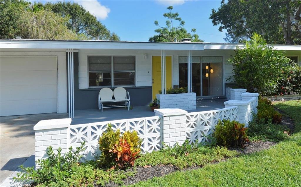 2217 GOLDENROD STREET, SARASOTA, Florida 34239, 3 Bedrooms Bedrooms, 6 Rooms Rooms,3 BathroomsBathrooms,Residential,For sale,GOLDENROD,A4197518