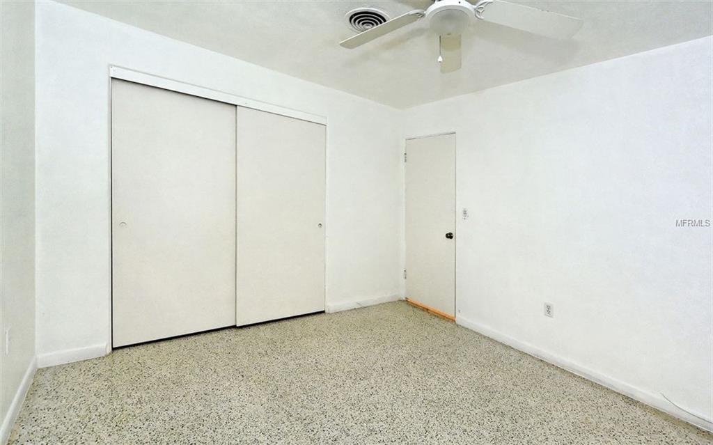 2217 GOLDENROD STREET, SARASOTA, Florida 34239, 3 Bedrooms Bedrooms, 6 Rooms Rooms,3 BathroomsBathrooms,Residential,For sale,GOLDENROD,A4197518