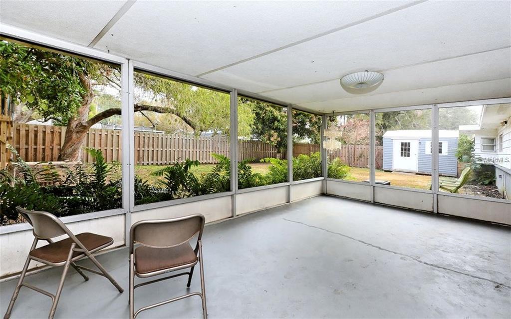 2217 GOLDENROD STREET, SARASOTA, Florida 34239, 3 Bedrooms Bedrooms, 6 Rooms Rooms,3 BathroomsBathrooms,Residential,For sale,GOLDENROD,A4197518