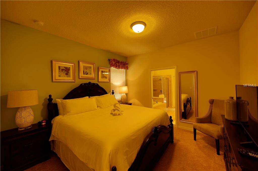 8924 RHODES STREET, KISSIMMEE, Florida 34747, 6 Bedrooms Bedrooms, 8 Rooms Rooms,4 BathroomsBathrooms,Residential,For sale,RHODES,S4855870