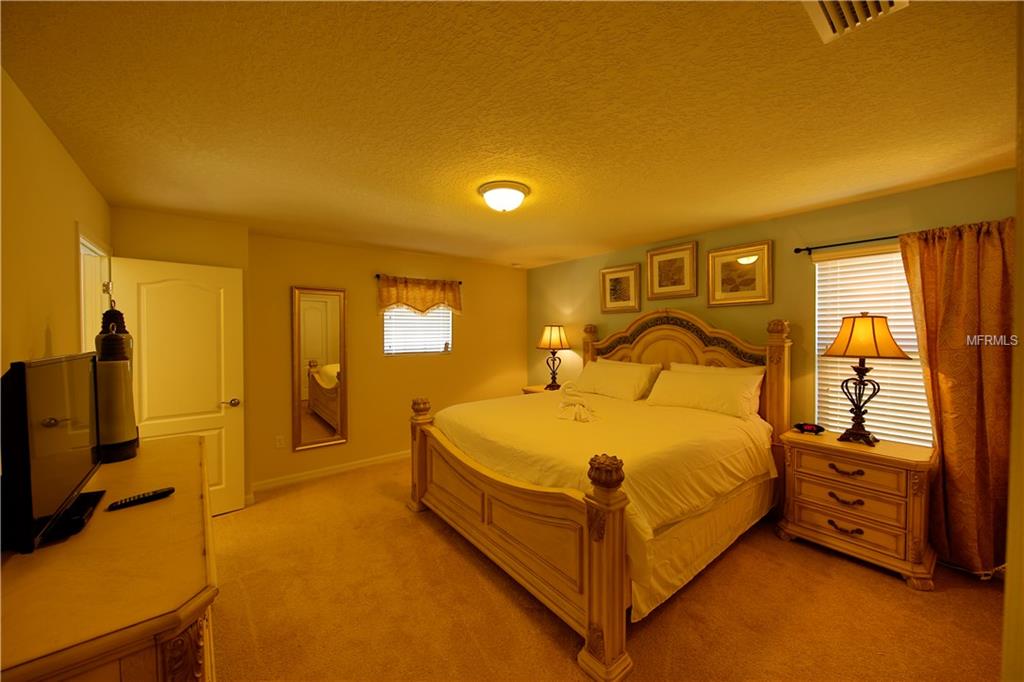 8924 RHODES STREET, KISSIMMEE, Florida 34747, 6 Bedrooms Bedrooms, 8 Rooms Rooms,4 BathroomsBathrooms,Residential,For sale,RHODES,S4855870