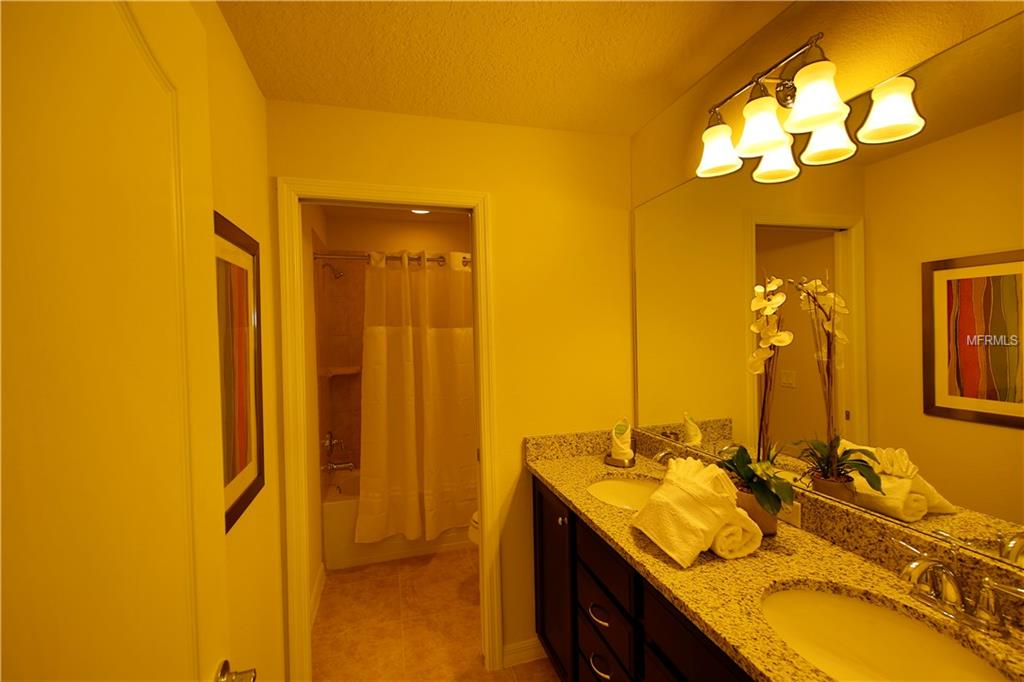 8924 RHODES STREET, KISSIMMEE, Florida 34747, 6 Bedrooms Bedrooms, 8 Rooms Rooms,4 BathroomsBathrooms,Residential,For sale,RHODES,S4855870