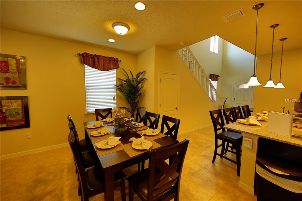 8924 RHODES STREET, KISSIMMEE, Florida 34747, 6 Bedrooms Bedrooms, 8 Rooms Rooms,4 BathroomsBathrooms,Residential,For sale,RHODES,S4855870