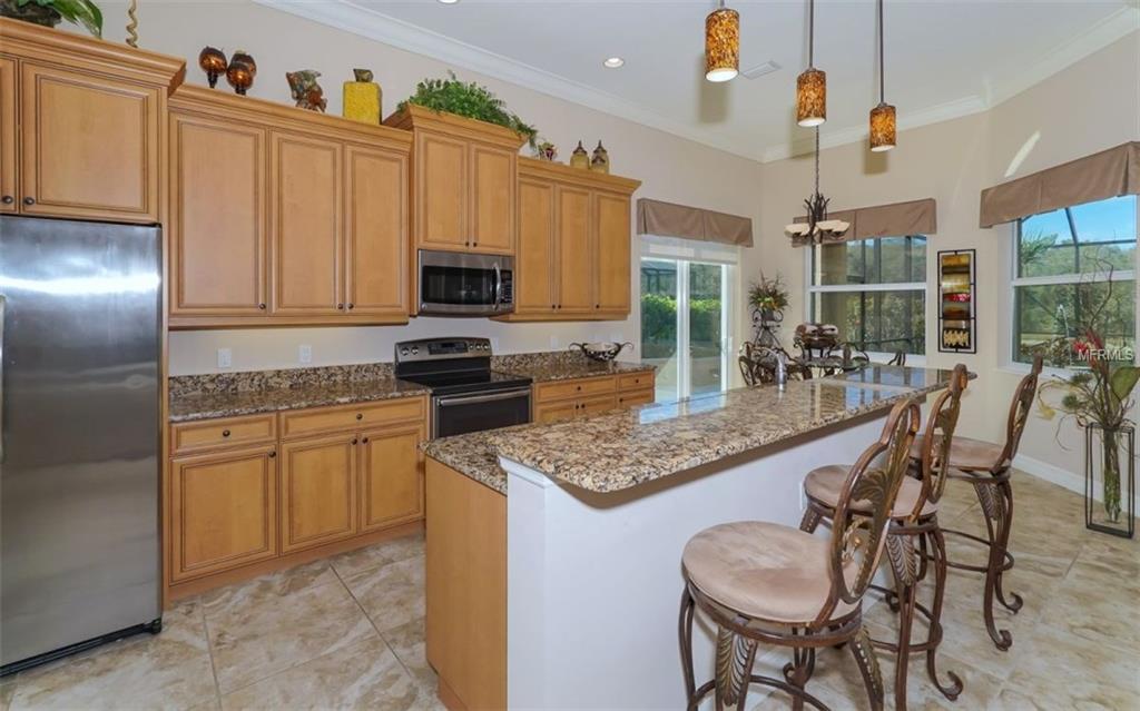 4932 TOBERMORY WAY, BRADENTON, Florida 34211, 2 Bedrooms Bedrooms, 7 Rooms Rooms,2 BathroomsBathrooms,Residential,For sale,TOBERMORY,A4207461
