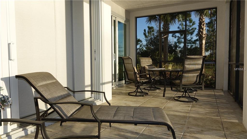 7564 DIVOT LOOP, BRADENTON, Florida 34202, 3 Bedrooms Bedrooms, 6 Rooms Rooms,2 BathroomsBathrooms,Residential,For sale,DIVOT,A4208716