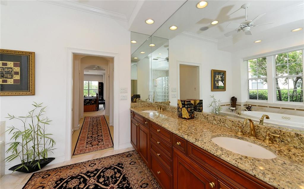 258 PESARO DRIVE, NORTH VENICE, Florida 34275, 3 Bedrooms Bedrooms, 7 Rooms Rooms,3 BathroomsBathrooms,Residential,For sale,PESARO,N5916295