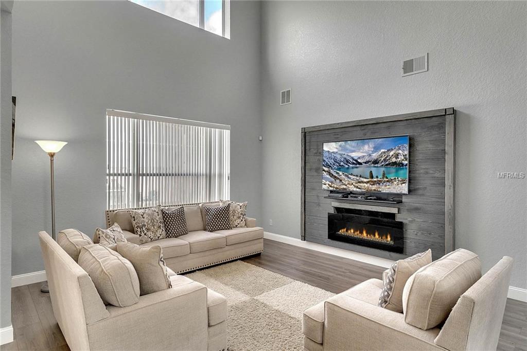 1214 BLACKHEATH COURT, DAVENPORT, Florida 33897, 5 Bedrooms Bedrooms, 8 Rooms Rooms,3 BathroomsBathrooms,Residential,For sale,BLACKHEATH,O5560989