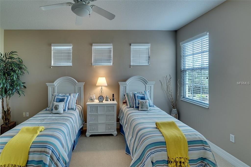 9435 DISCOVERY TERRACE, BRADENTON, Florida 34212, 3 Bedrooms Bedrooms, 9 Rooms Rooms,2 BathroomsBathrooms,Residential,For sale,DISCOVERY,A4209682