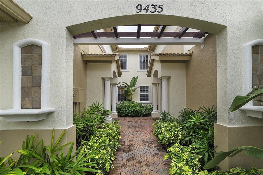 9435 DISCOVERY TERRACE, BRADENTON, Florida 34212, 3 Bedrooms Bedrooms, 9 Rooms Rooms,2 BathroomsBathrooms,Residential,For sale,DISCOVERY,A4209682