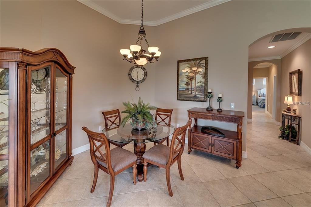 9435 DISCOVERY TERRACE, BRADENTON, Florida 34212, 3 Bedrooms Bedrooms, 9 Rooms Rooms,2 BathroomsBathrooms,Residential,For sale,DISCOVERY,A4209682