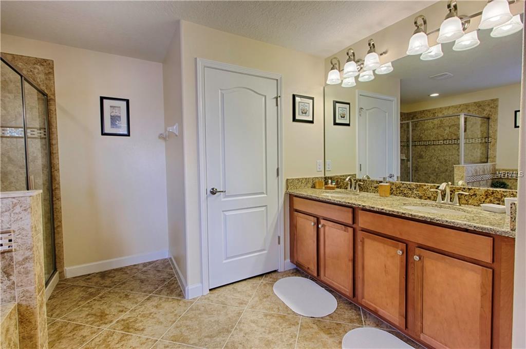 9109 EL CARO LANE, DAVENPORT, Florida 33896, 6 Bedrooms Bedrooms, 11 Rooms Rooms,6 BathroomsBathrooms,Residential,For sale,EL CARO,O5561475