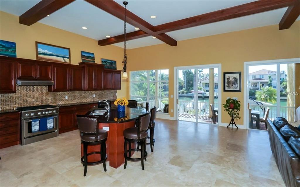 323 S WASHINGTON DRIVE, SARASOTA, Florida 34236, 3 Bedrooms Bedrooms, 7 Rooms Rooms,3 BathroomsBathrooms,Residential,For sale,WASHINGTON,A4209906