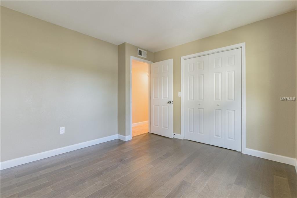 800 COVE CAY DRIVE, CLEARWATER, Florida 33760, 3 Bedrooms Bedrooms, 5 Rooms Rooms,2 BathroomsBathrooms,Residential,For sale,COVE CAY,T2928494