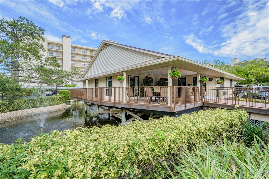 800 COVE CAY DRIVE, CLEARWATER, Florida 33760, 3 Bedrooms Bedrooms, 5 Rooms Rooms,2 BathroomsBathrooms,Residential,For sale,COVE CAY,T2928494