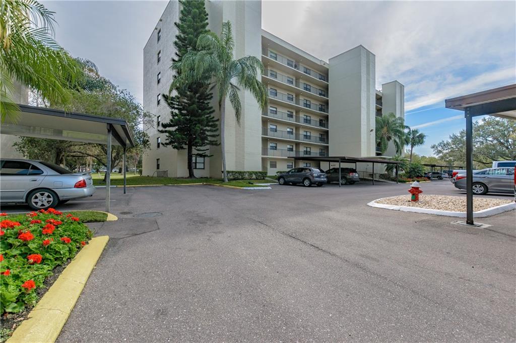 800 COVE CAY DRIVE, CLEARWATER, Florida 33760, 3 Bedrooms Bedrooms, 5 Rooms Rooms,2 BathroomsBathrooms,Residential,For sale,COVE CAY,T2928494