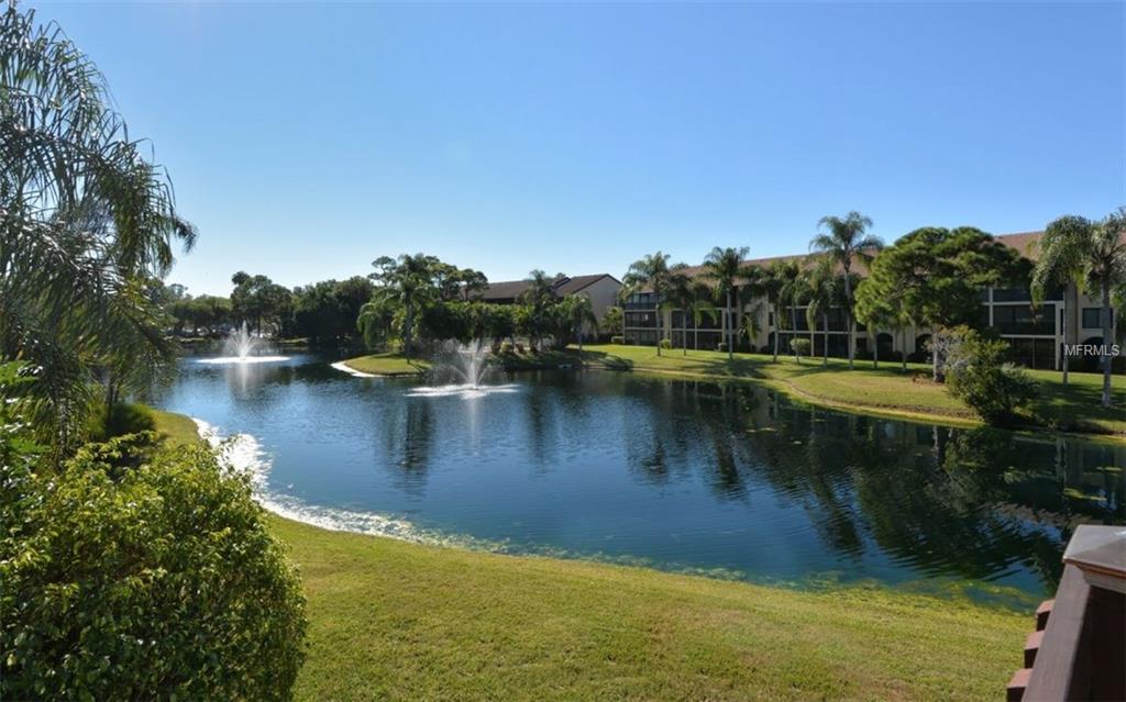 5640 ASHTON LAKE DRIVE, SARASOTA, Florida 34231, 3 Bedrooms Bedrooms, 6 Rooms Rooms,2 BathroomsBathrooms,Residential,For sale,ASHTON LAKE,A4178040