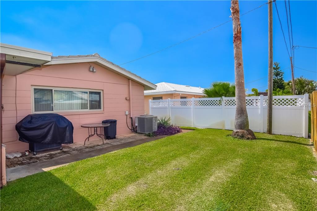 11139 59TH AVENUE, SEMINOLE, Florida 33772, 3 Bedrooms Bedrooms, 8 Rooms Rooms,2 BathroomsBathrooms,Residential,For sale,59TH,U7833793