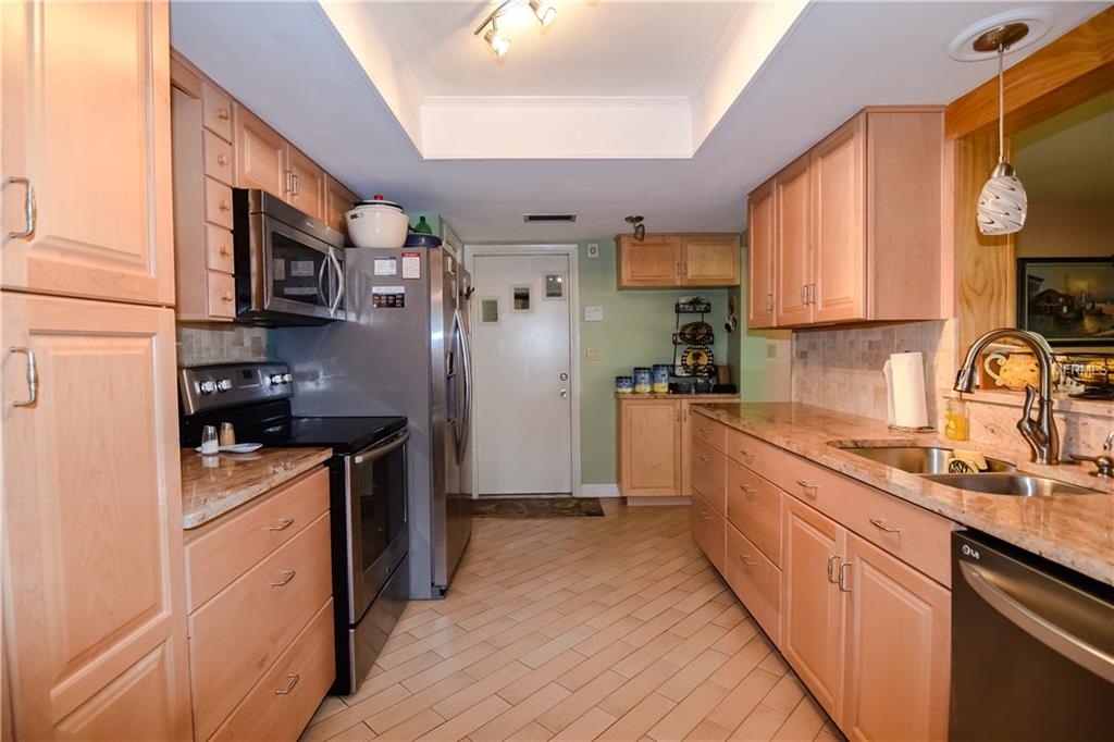 11139 59TH AVENUE, SEMINOLE, Florida 33772, 3 Bedrooms Bedrooms, 8 Rooms Rooms,2 BathroomsBathrooms,Residential,For sale,59TH,U7833793