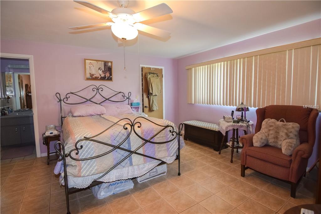 11139 59TH AVENUE, SEMINOLE, Florida 33772, 3 Bedrooms Bedrooms, 8 Rooms Rooms,2 BathroomsBathrooms,Residential,For sale,59TH,U7833793