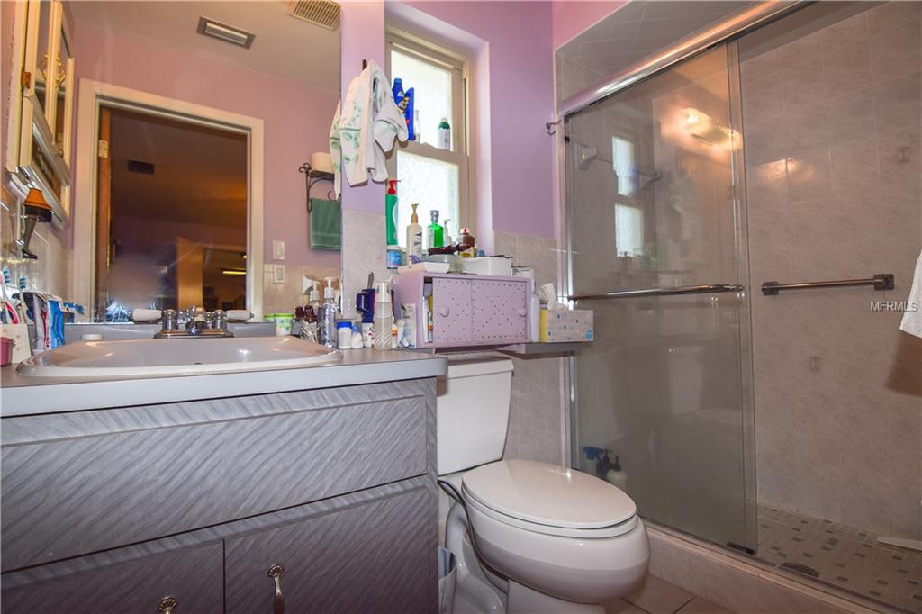 11139 59TH AVENUE, SEMINOLE, Florida 33772, 3 Bedrooms Bedrooms, 8 Rooms Rooms,2 BathroomsBathrooms,Residential,For sale,59TH,U7833793