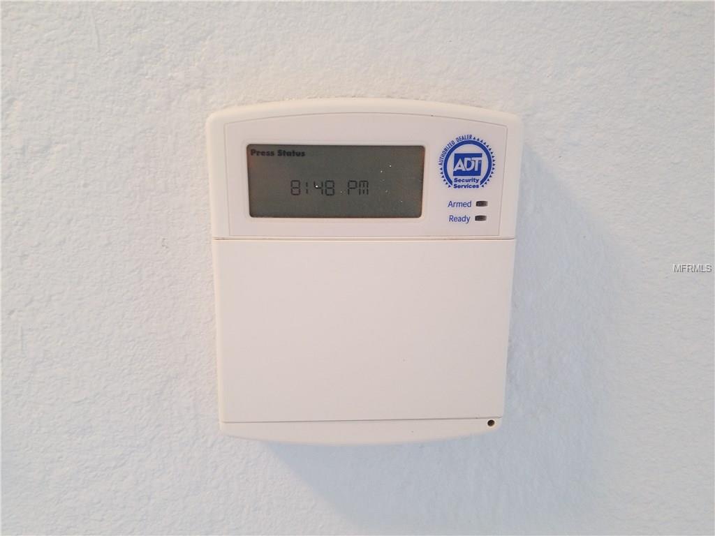 6121 4TH STREET S, ST PETERSBURG, Florida 33705, 2 Bedrooms Bedrooms, 3 Rooms Rooms,2 BathroomsBathrooms,Residential,For sale,4TH,U7838063