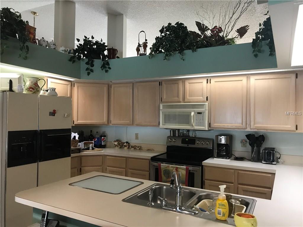 642 N GOODRICH DRIVE, DELTONA, Florida 32725, 4 Bedrooms Bedrooms, 10 Rooms Rooms,3 BathroomsBathrooms,Residential,For sale,GOODRICH,O5548659