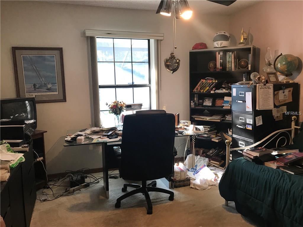 642 N GOODRICH DRIVE, DELTONA, Florida 32725, 4 Bedrooms Bedrooms, 10 Rooms Rooms,3 BathroomsBathrooms,Residential,For sale,GOODRICH,O5548659