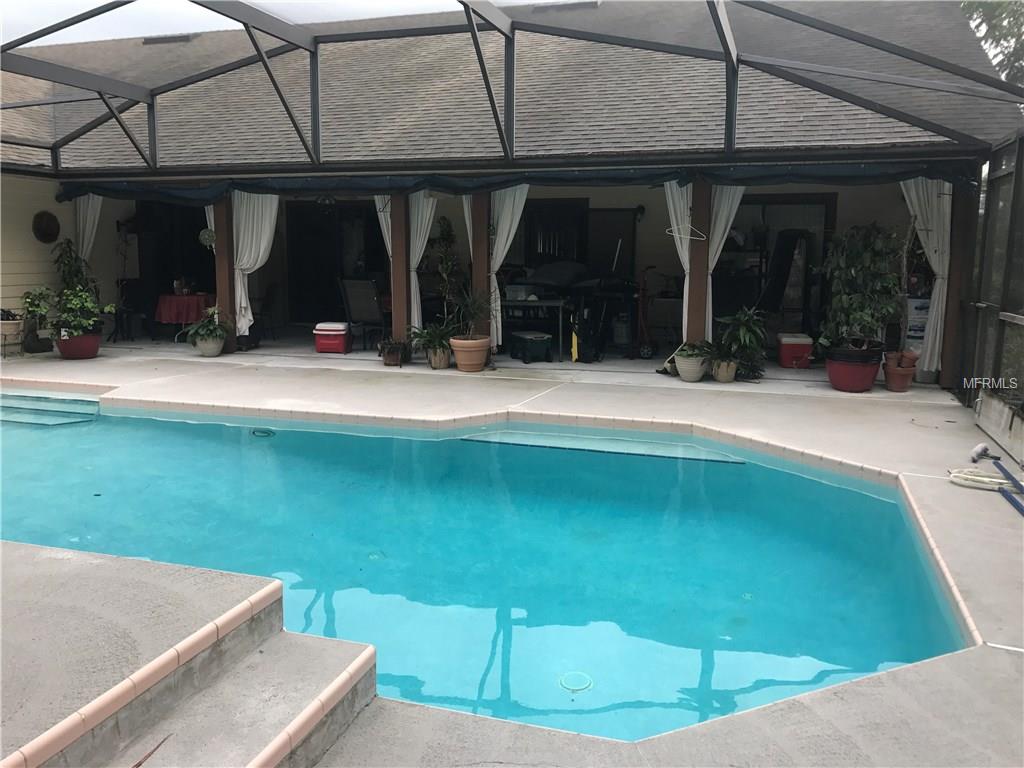 642 N GOODRICH DRIVE, DELTONA, Florida 32725, 4 Bedrooms Bedrooms, 10 Rooms Rooms,3 BathroomsBathrooms,Residential,For sale,GOODRICH,O5548659