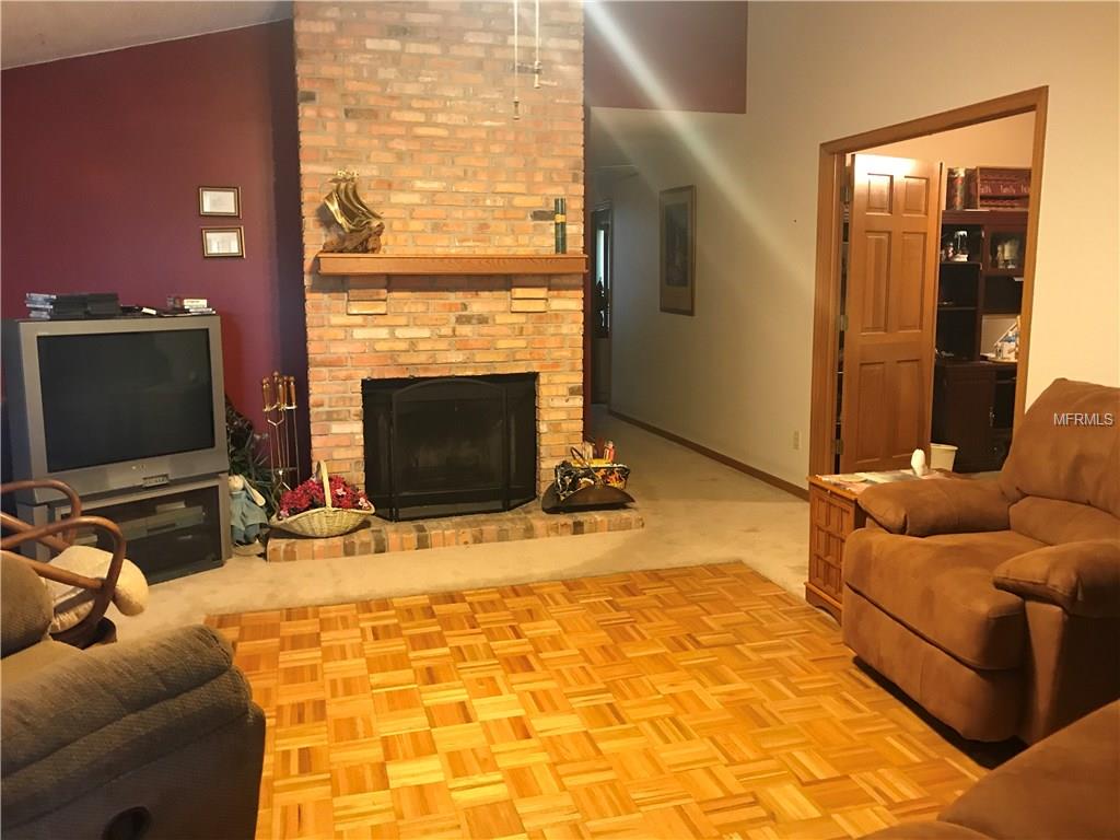 642 N GOODRICH DRIVE, DELTONA, Florida 32725, 4 Bedrooms Bedrooms, 10 Rooms Rooms,3 BathroomsBathrooms,Residential,For sale,GOODRICH,O5548659