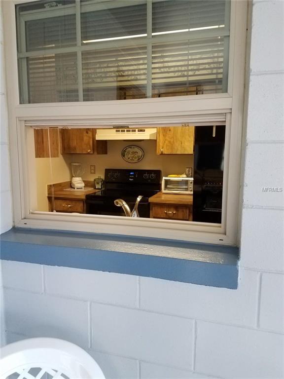 9309 N ROME CIRCLE, TAMPA, Florida 33612, 3 Bedrooms Bedrooms, 3 Rooms Rooms,2 BathroomsBathrooms,Residential,For sale,ROME,O5552529