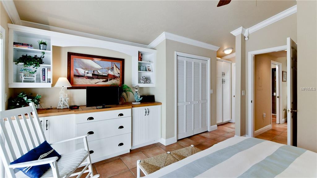 3211 GULF DRIVE, BRADENTON BEACH, Florida 34217, 1 Bedroom Bedrooms, 3 Rooms Rooms,1 BathroomBathrooms,Residential,For sale,GULF,A4206853