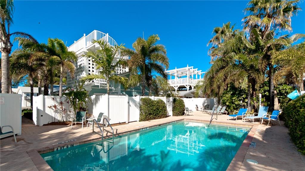 3211 GULF DRIVE, BRADENTON BEACH, Florida 34217, 1 Bedroom Bedrooms, 3 Rooms Rooms,1 BathroomBathrooms,Residential,For sale,GULF,A4206853