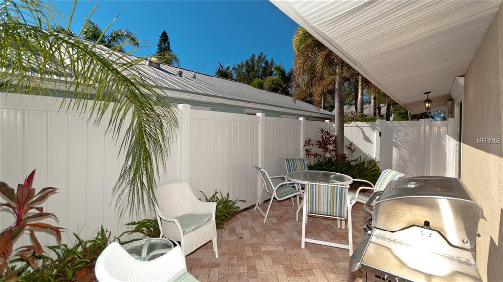 3211 GULF DRIVE, BRADENTON BEACH, Florida 34217, 1 Bedroom Bedrooms, 3 Rooms Rooms,1 BathroomBathrooms,Residential,For sale,GULF,A4206853