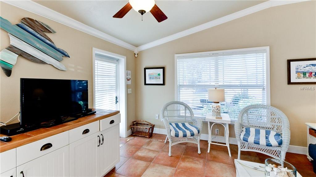 3211 GULF DRIVE, BRADENTON BEACH, Florida 34217, 1 Bedroom Bedrooms, 3 Rooms Rooms,1 BathroomBathrooms,Residential,For sale,GULF,A4206853