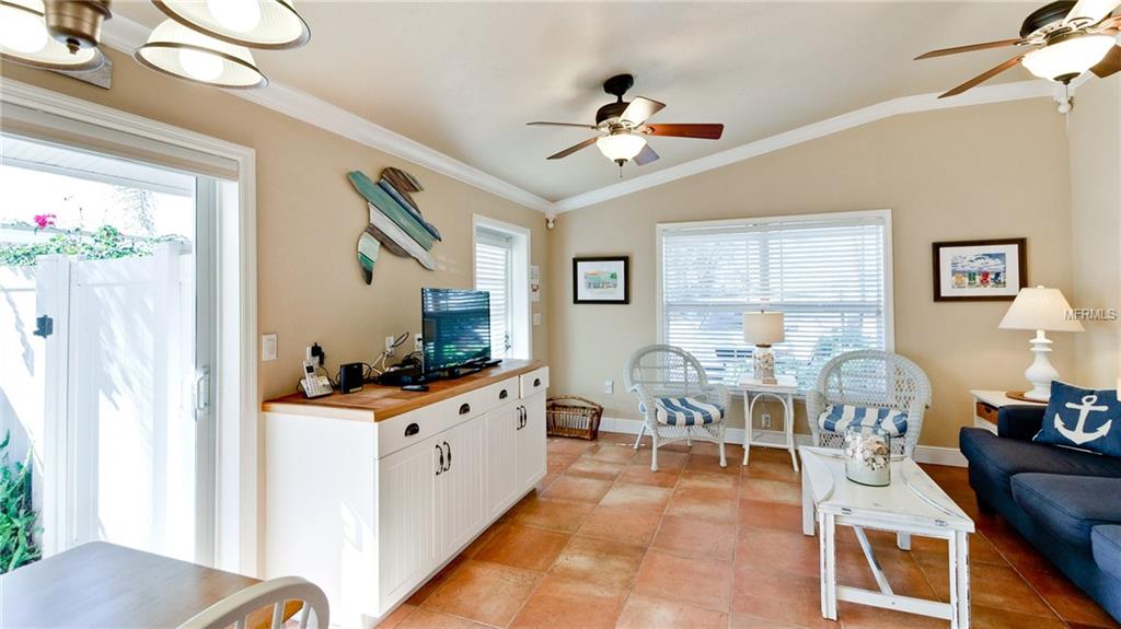 3211 GULF DRIVE, BRADENTON BEACH, Florida 34217, 1 Bedroom Bedrooms, 3 Rooms Rooms,1 BathroomBathrooms,Residential,For sale,GULF,A4206853