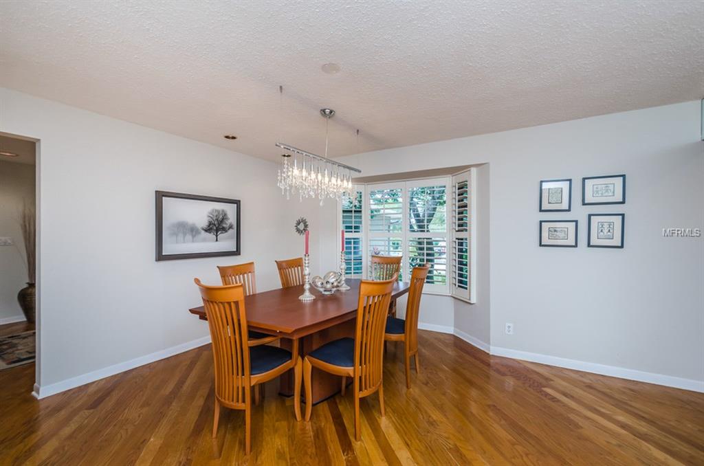 35 BAYWOOD COURT, PALM HARBOR, Florida 34683, 5 Bedrooms Bedrooms, 3 Rooms Rooms,3 BathroomsBathrooms,Residential,For sale,BAYWOOD,U7846247