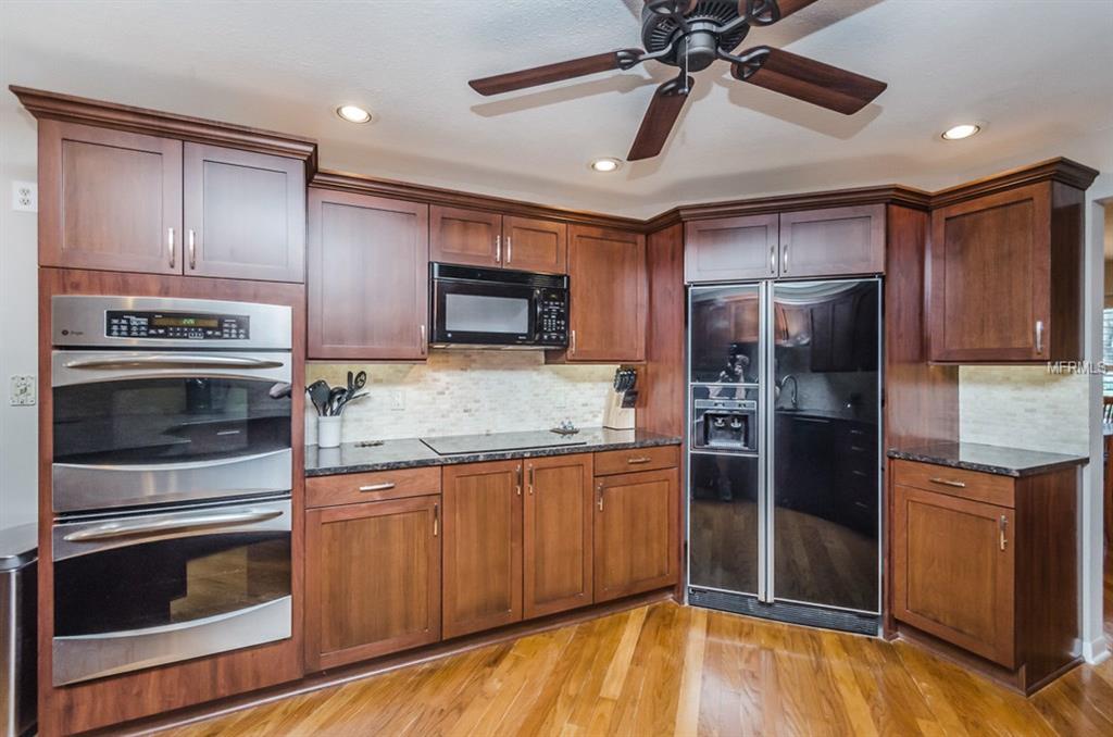 35 BAYWOOD COURT, PALM HARBOR, Florida 34683, 5 Bedrooms Bedrooms, 3 Rooms Rooms,3 BathroomsBathrooms,Residential,For sale,BAYWOOD,U7846247