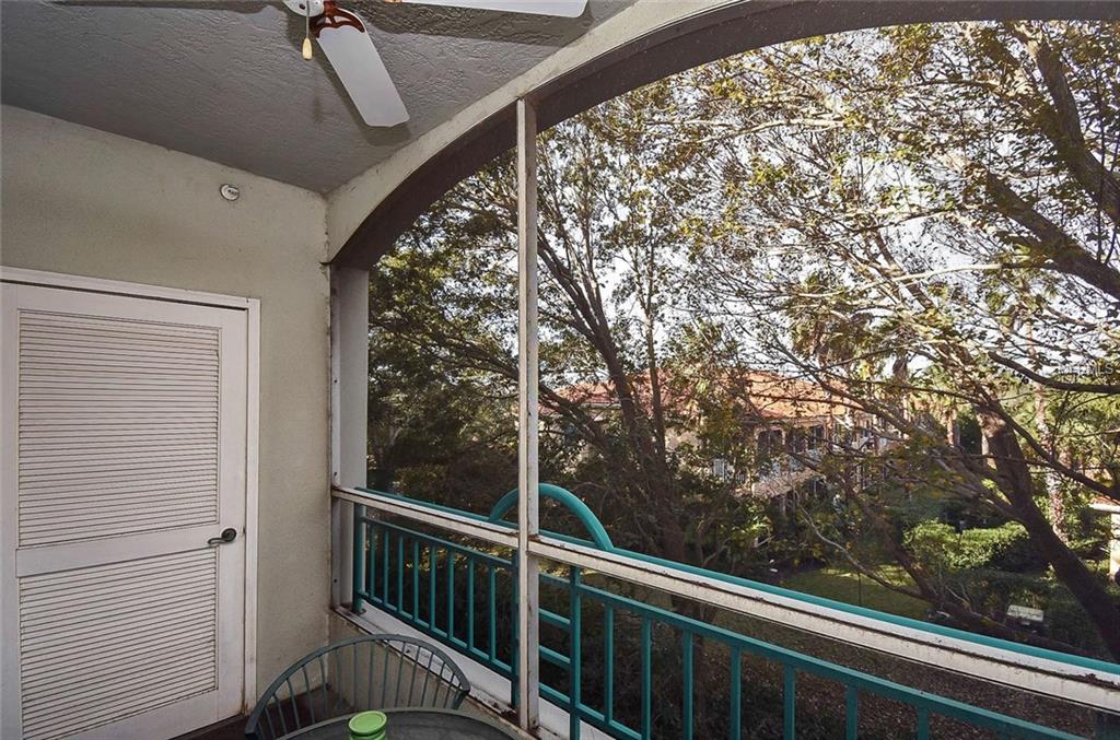 3731 SARASOTA SQUARE BOULEVARD, SARASOTA, Florida 34238, 1 Bedroom Bedrooms, 3 Rooms Rooms,2 BathroomsBathrooms,Residential,For sale,SARASOTA SQUARE,N5916255