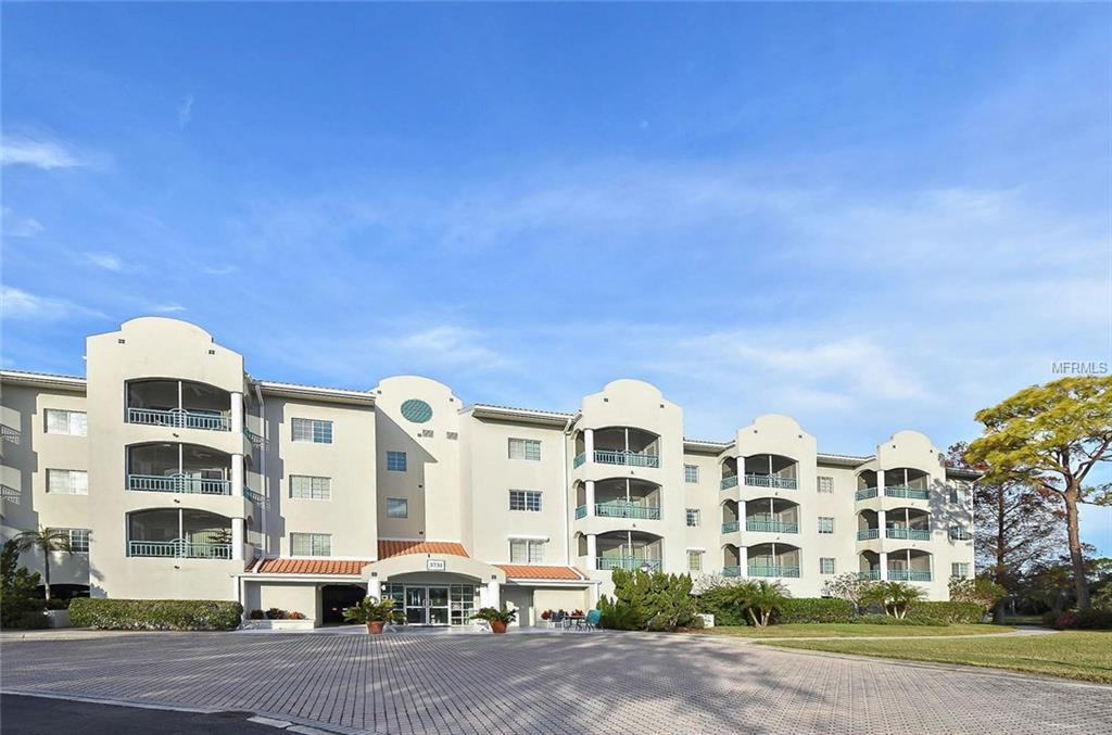 3731 SARASOTA SQUARE BOULEVARD, SARASOTA, Florida 34238, 1 Bedroom Bedrooms, 3 Rooms Rooms,2 BathroomsBathrooms,Residential,For sale,SARASOTA SQUARE,N5916255