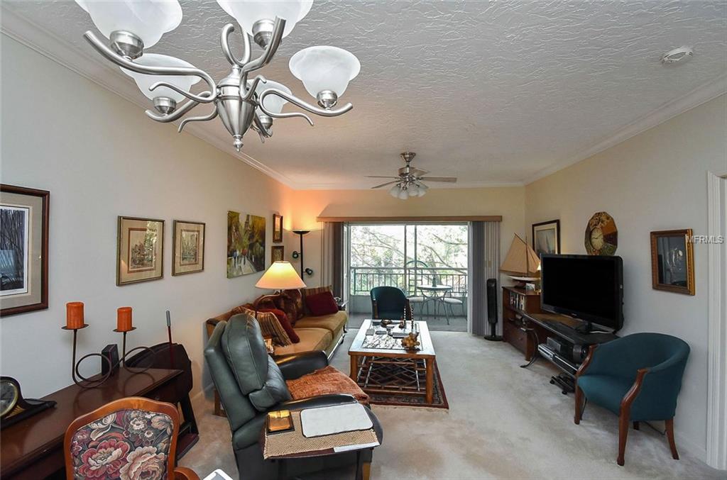 3731 SARASOTA SQUARE BOULEVARD, SARASOTA, Florida 34238, 1 Bedroom Bedrooms, 3 Rooms Rooms,2 BathroomsBathrooms,Residential,For sale,SARASOTA SQUARE,N5916255