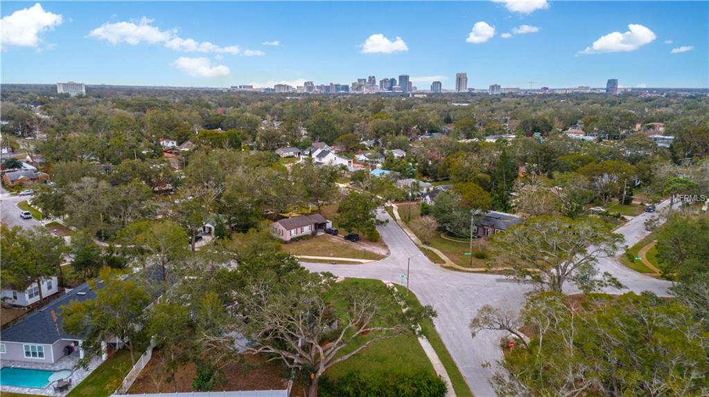 1145 UTAH BOULEVARD, ORLANDO, Florida 32803, 3 Bedrooms Bedrooms, 7 Rooms Rooms,1 BathroomBathrooms,Residential,For sale,UTAH,O5560991