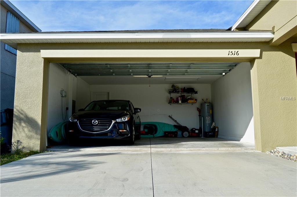 1516 CLIMBING DAYFLOWER DRIVE, RUSKIN, Florida 33570, 3 Bedrooms Bedrooms, 6 Rooms Rooms,2 BathroomsBathrooms,Residential,For sale,CLIMBING DAYFLOWER,T2928239