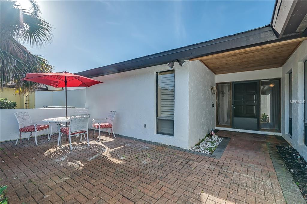 36 COVENTRY DRIVE, HAINES CITY, Florida 33844, 2 Bedrooms Bedrooms, 6 Rooms Rooms,2 BathroomsBathrooms,Residential,For sale,COVENTRY,L4725547