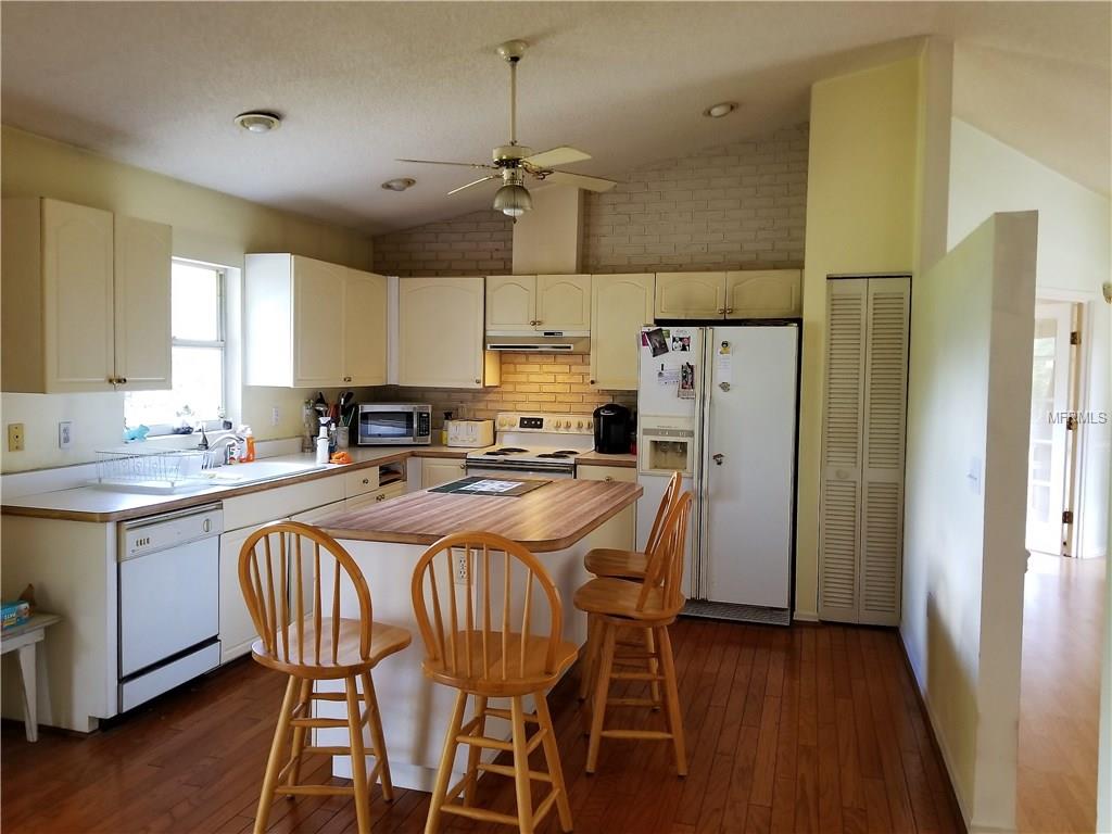 6219 26TH AVENUE E, BRADENTON, Florida 34208, 3 Bedrooms Bedrooms, 7 Rooms Rooms,2 BathroomsBathrooms,Residential,For sale,26TH,A4210135