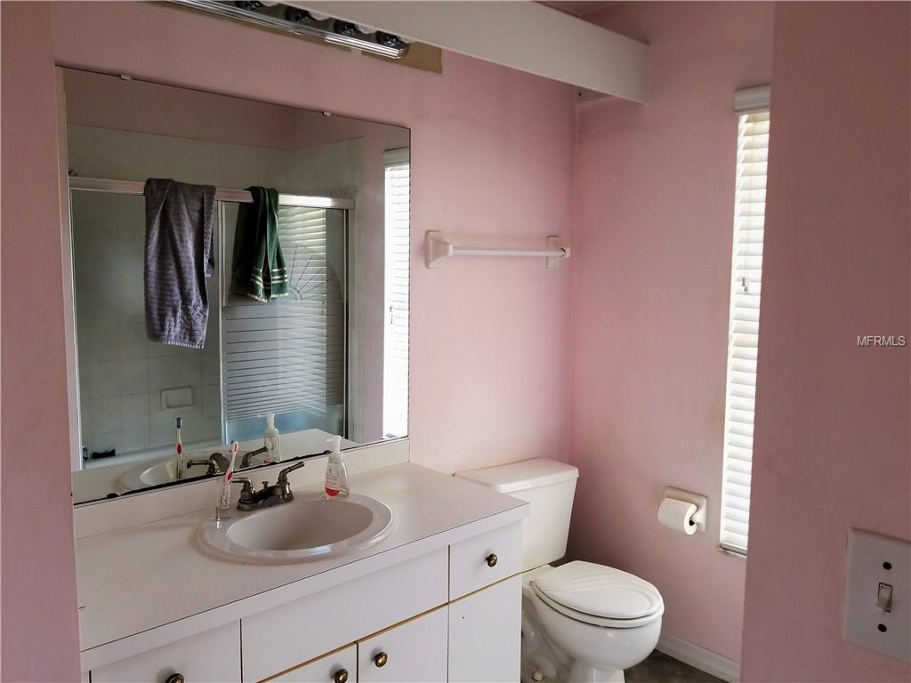 6219 26TH AVENUE E, BRADENTON, Florida 34208, 3 Bedrooms Bedrooms, 7 Rooms Rooms,2 BathroomsBathrooms,Residential,For sale,26TH,A4210135